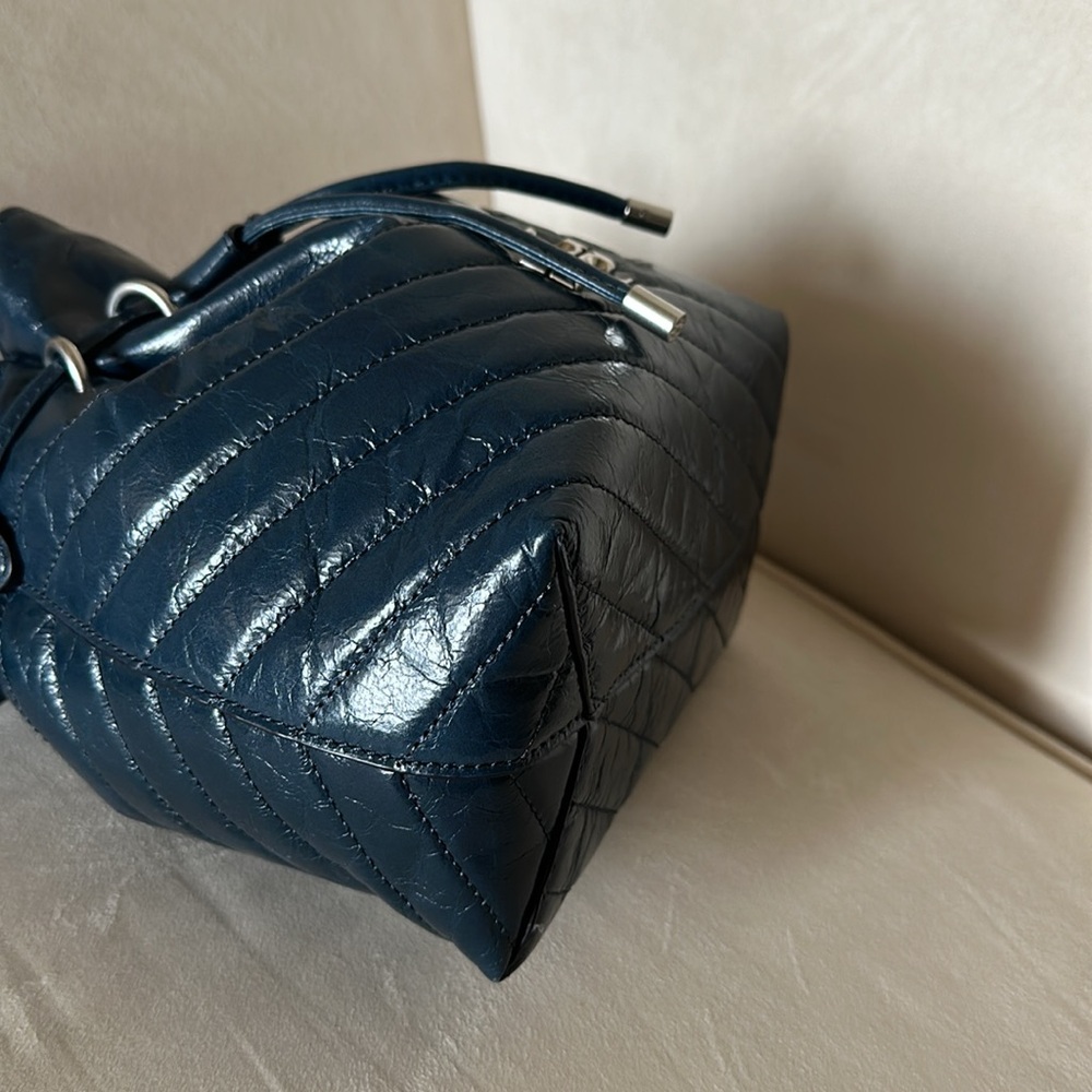 Tory Burch Drawstring Bucket Bag Blue Leather - Picture 7 of 14